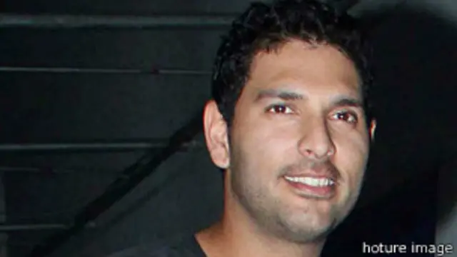 युवराज सिंह मैदान के बाहर भी लगातार सुर्ख़ियों में बने रहते हैं.उनका नाम पहले भी कई अभिनेत्रियों के साथ जुड़ चुका है.