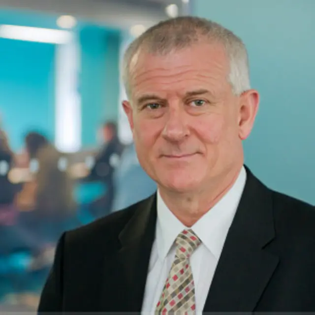 伦敦都会大学校长吉利斯