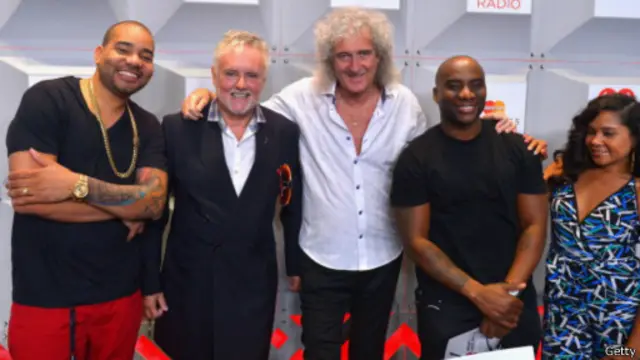 حوالي ثلث سكان بريطانيا يمتلكون نسخ من ألبومات فريق كوين