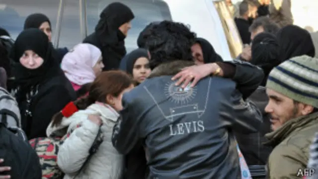 دولت سوریه تنها با تخلیه زنان، کودکان و سالمندان از حمص موافقت کرده است