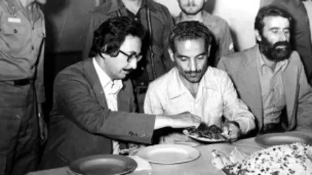 تهاجم به بدنه کارشناسی و شعار تعهد به جای تخصص دولت زمامداران جدید را از امکانات موثر اجرایی محروم کرد