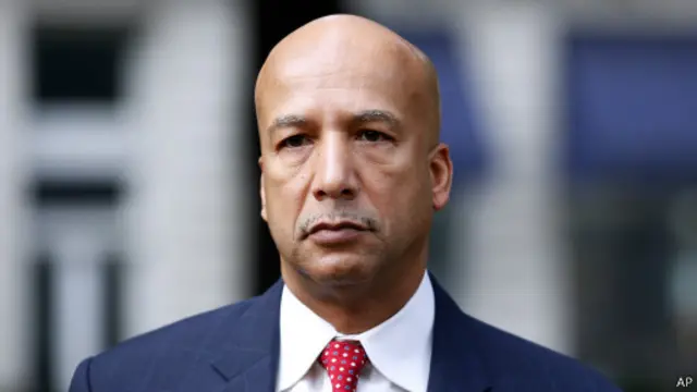 Рэй Нэйджин