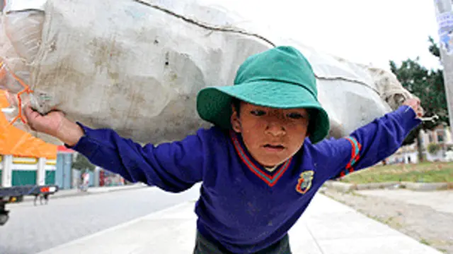 Novo código prevê sanções para empresários que contratarem crianças para trabalhos duros