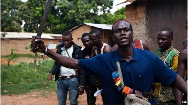 ویل کېږي، چې مسیحي اورپکي له مسلمانانو د وژنو غچ اخیستو سره مسلمانان نه پرېږدي.