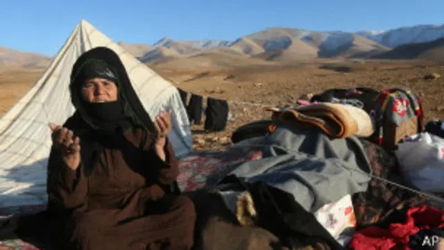 Refugiada siria en la frontera con Líbano