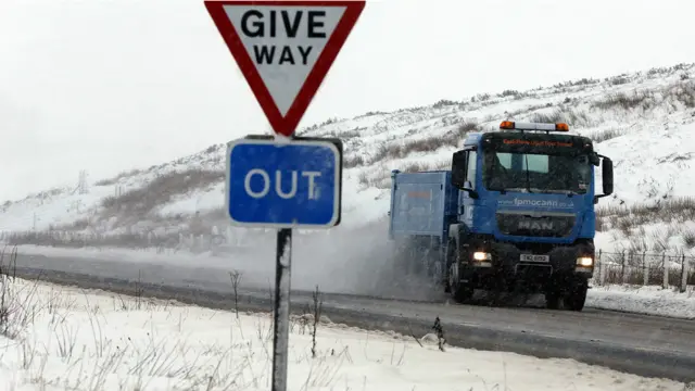 北愛爾蘭在內的一些地區更蓋上了皚皚白雪