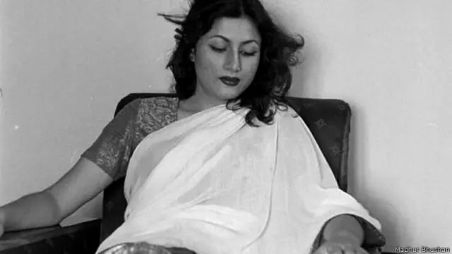 محبت کی ابتدا بے شک مدھوبالا نے کی ہو لیکن دلیپ کمار کی دیوانگی بھی کسی طرح کم نہ تھی