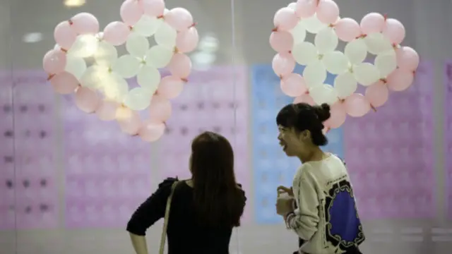 这些女性抗议者在三八妇女节来临前被警方拘捕