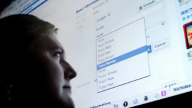 د فېسبوک په وینا اوسمهال یې نړۍ کې داسې سلګونه زره کاروونکي شته، چې خپل جنسیت یې پټ ساتلی. 