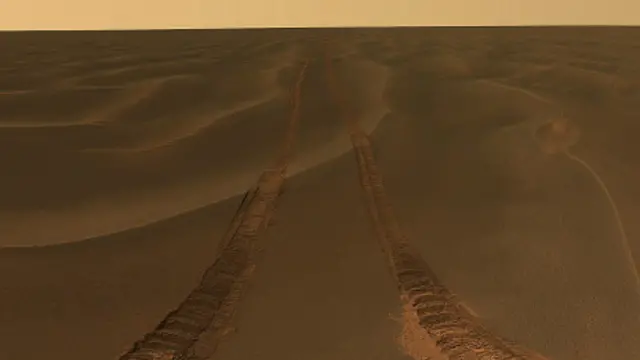 یکی از وظایف اصلی مریخ نوردها یافتن و بررسی طیف وسیعی از سنگ ها و صخره هایی بود که سرنخ هایی از گذشته مریخ به دست می دهند