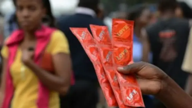 کینیا میں ایک قومی سروے کے مطابق اس وقت بھی بارہ لاکھ افراد ایڈز سے متاثر ہیں