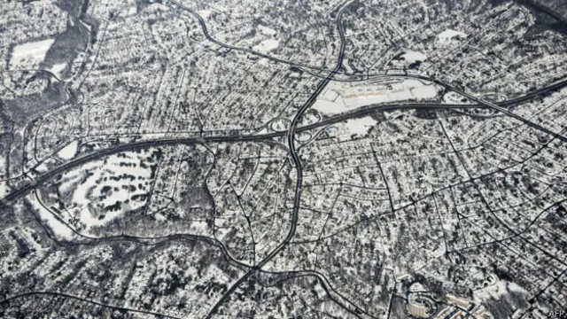 美國空軍一號總統專機在弗吉尼亞州北部上空拍攝到的雪景（14/2/2014）