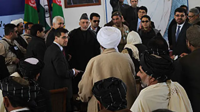 حامد کرزی هم خود از قبیله درانی است