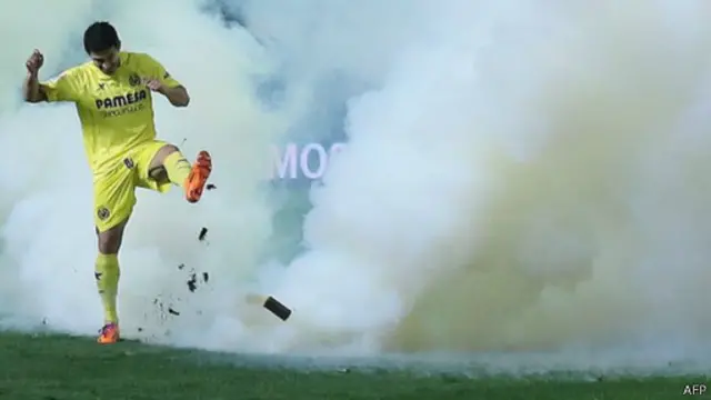 Insiden terjadi setelah pemain Celta, Fabian Orellana mencetak gol pertama,.