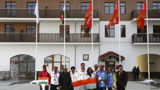 सोची में लहराया भारतीय तिरंगा.