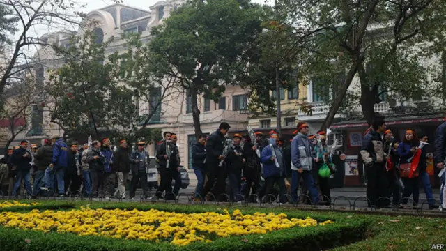 越南河內反華示威民眾在還劍湖附近遊行（16/2/2014）