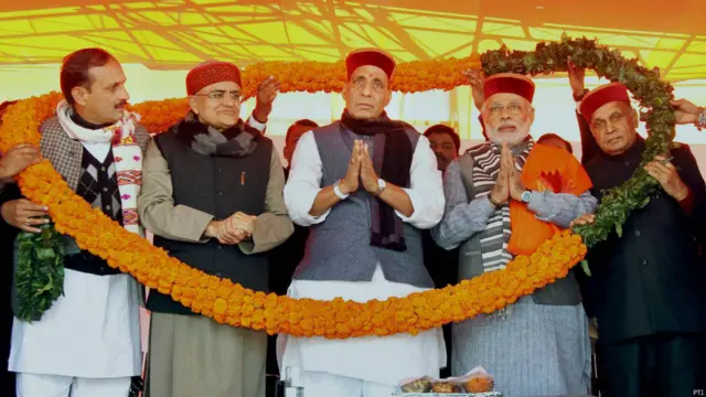 राजनाथ सिंह और नरेंद्र मोदी