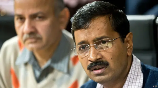 अरविंद केजरीवाल और मनीष सिसौदिया