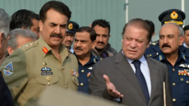 وزیرِاعظم نواز شریف نے منگل کو بری فوج کے سربراہ سے بھی ملاقات کی تھی