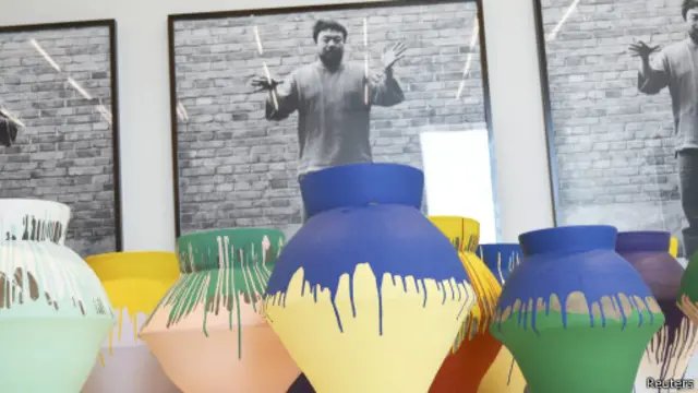 Урни Ай Вейвея