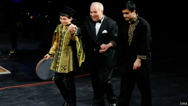 رامیز قلی اف، پوریا خادم را یکی از نابغه های جوان موسیقی ایران خواند