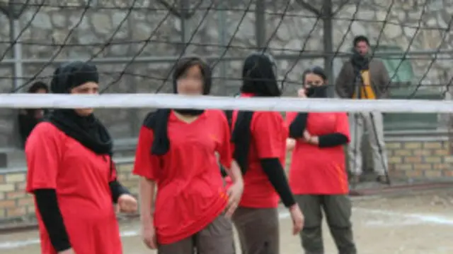 ۲۲۵ ښځې د کابل په ښځینه زندان کې ساتل کېږي