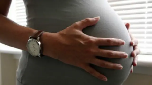 واحدة من كل سبع سيدات تتعرض للإجهاض في بريطانيا