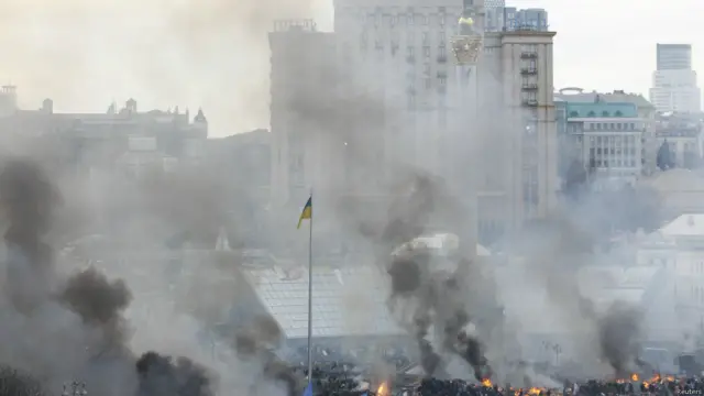 майдан в облозі