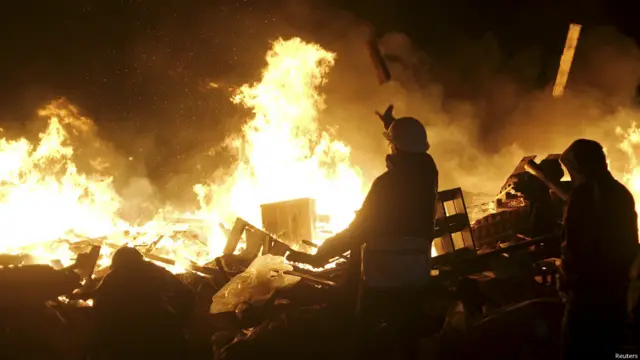 майдан в облозі