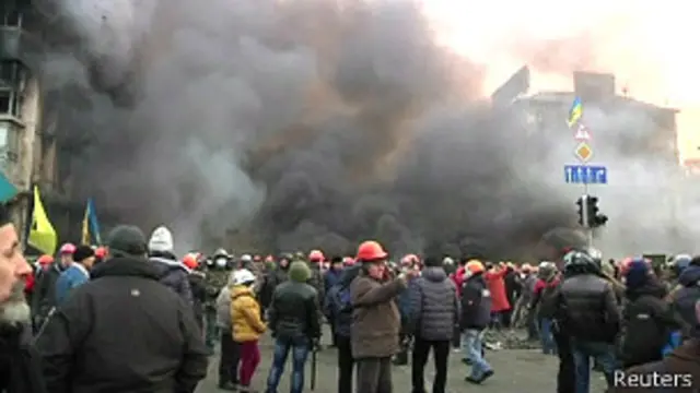 احتجاجی مظاہرین انسانی جانوں کے ضیاع کے ذمہ دار ہیں: صدر یانوکووچ