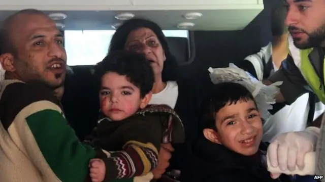 بعض الأطفال اليتامى في دار قريب للأيتام أصيبوا في الهجوم.