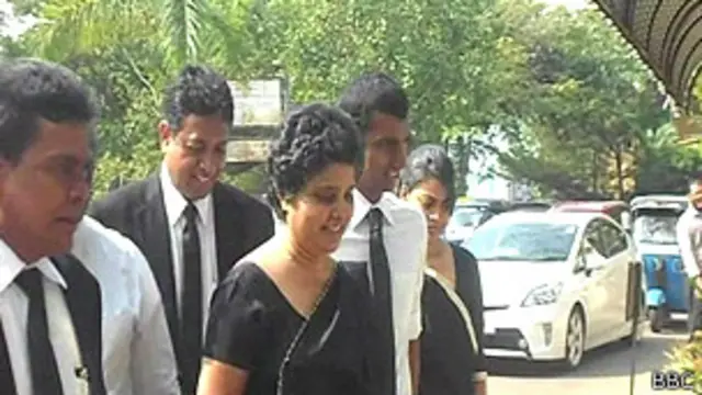 ශිරානි බණ්ඩාරනායකට එරෙහි දෝෂාභියෝගය 'නීති විරෝධී බව ජාත්‍යන්තර නීතිවේදීන්ගේ මතයයි'