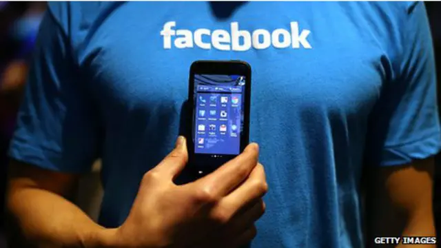 Trước WhatsApp, Facebook cũng đã mua lại Instagram với giá 1 tỷ đôla hồi năm 2012