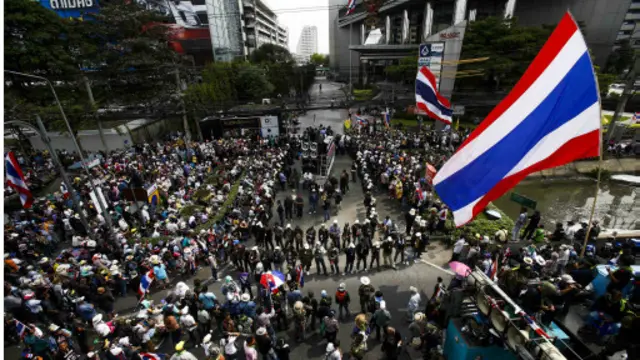 Người biểu tình vẫn chiếm nhiều nơi ở Bangkok
