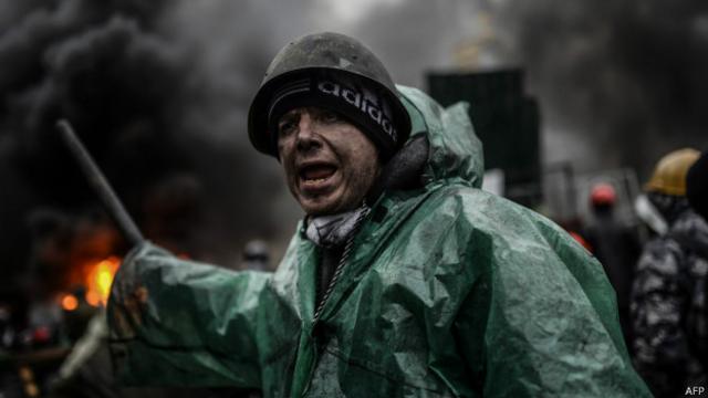 Manifestante en Kiev