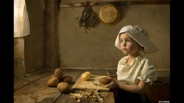 Australiano Bill Gekas inspirou-se nos retratos dos ‘Velhos Mestres' europeus para compor sérieaplicativo do bet365fotografias. 