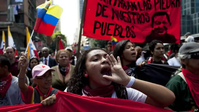 Manifestação de apoio ao governo (AFP)