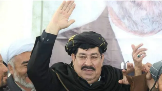 ګل اغا شیرزی