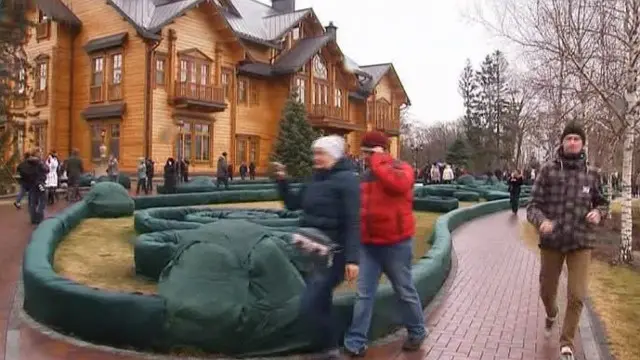 Поки що Міжгір'я залишається чи не єдиним речовим доказом на користь припущень про корупцію влади "попередників"
