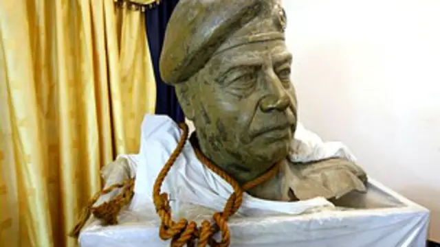 صدام حسین کو 2006 میں پھانسی دے دی گئی تھی