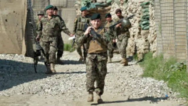 مقابلے کے دوران افغان فوج کو نیٹو کی فضائی مدد بھی حاصل رہی