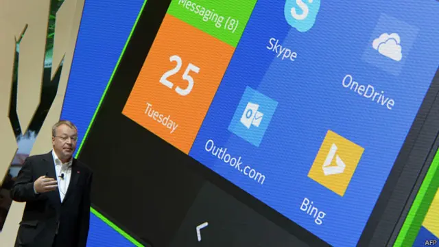 नोकिया एक्स लॉन्च