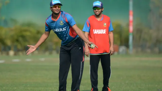 بنگلہ دیش کی ٹیم کی کپتانی شکیب الحسن کر رہے ہیں۔