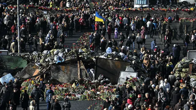 අගනුවර නිදහස් චතුරශ්‍රය තවමත් උද්ඝෝෂකයන්ගෙන් පිරී පවතී