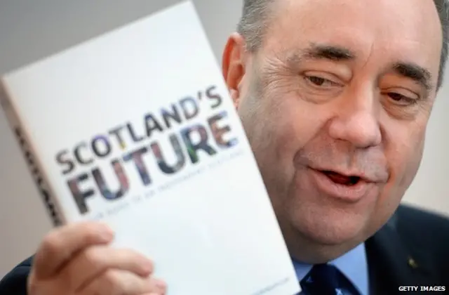 苏格兰首席部长萨蒙德