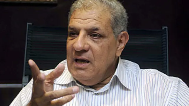 أكد محلب أن أولوية حكومته ستكون توفير الأمن ودحر ما سماه الإرهاب.