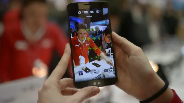 वर्ल्ड मोबाइल कांग्रेस, 2014