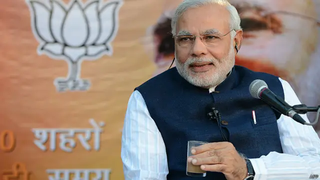 नरेंद्र मोदी