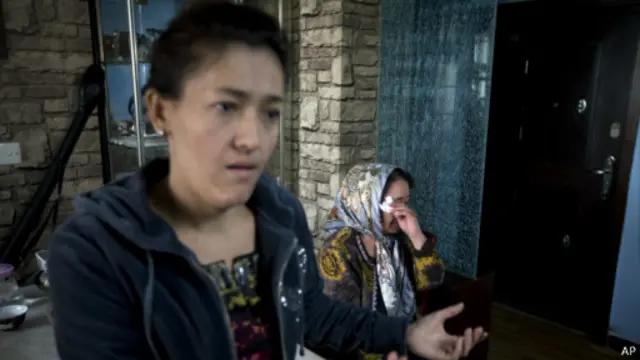 Guzaili Nuer, istri Ilham Tohti,