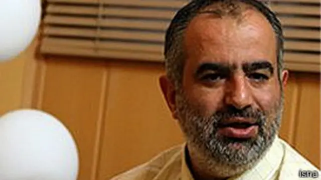 حسام الدین آشنا سازمان تلویزیون ایران را "نهادی نزدیک به ورشکستگی" دانسته و آن را گرانترین تولید کننده تلویزیونی حتی با نرخ ارز آزاد نامیده است